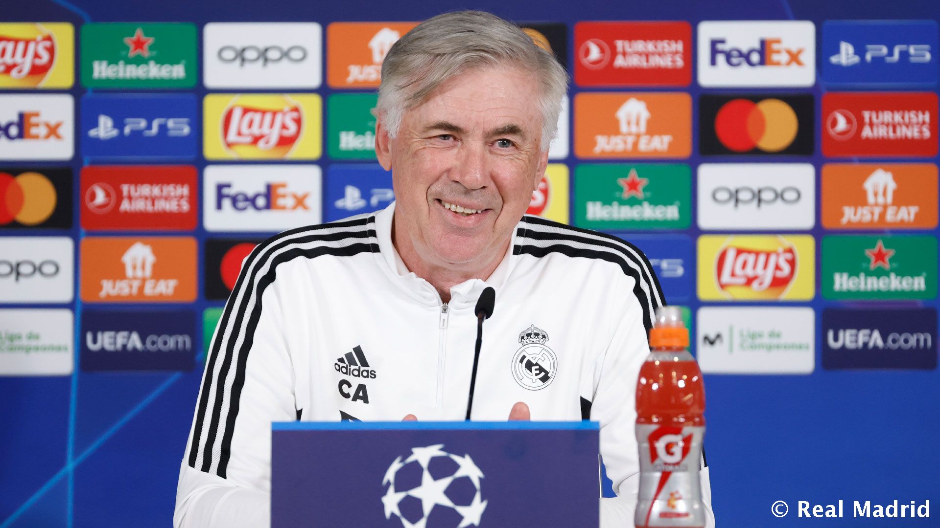 Новость на сайте FondoRuso.ru /assets/img/news/2022/2023-04-11-14-ancelotti.jpg