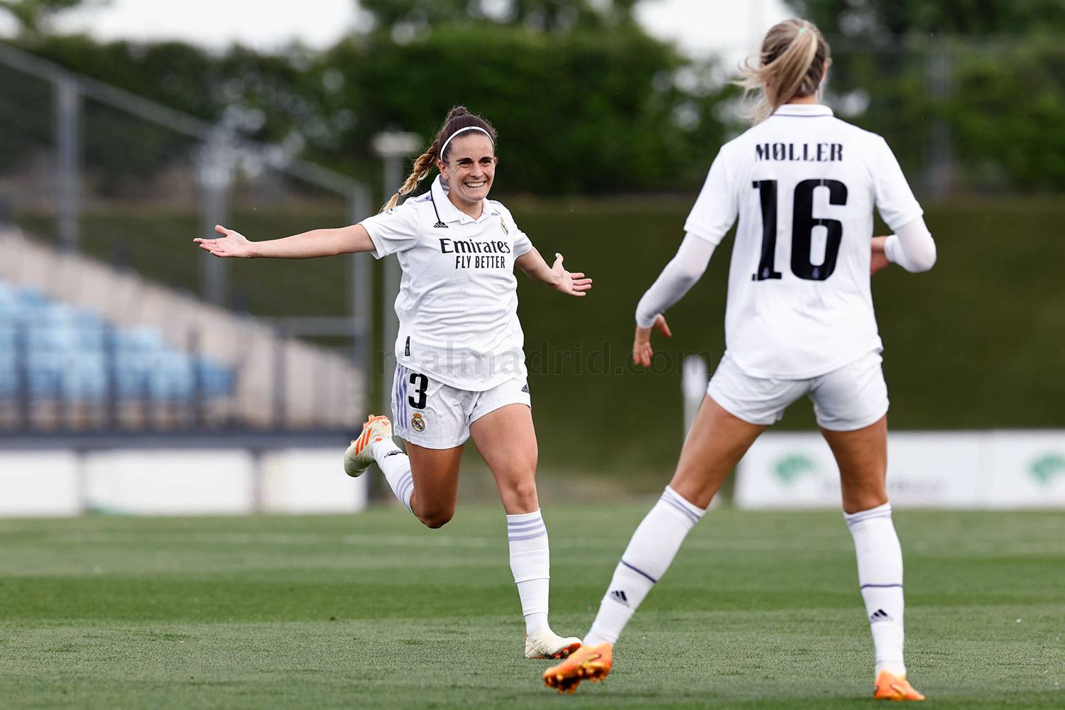 «Реал Мадрид Ж» – «Мадрид CFF» 3-2. Тяжелая победа дома