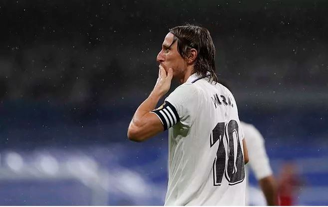 Новость на сайте FondoRuso.ru /assets/img/news/2022/modric.jpg