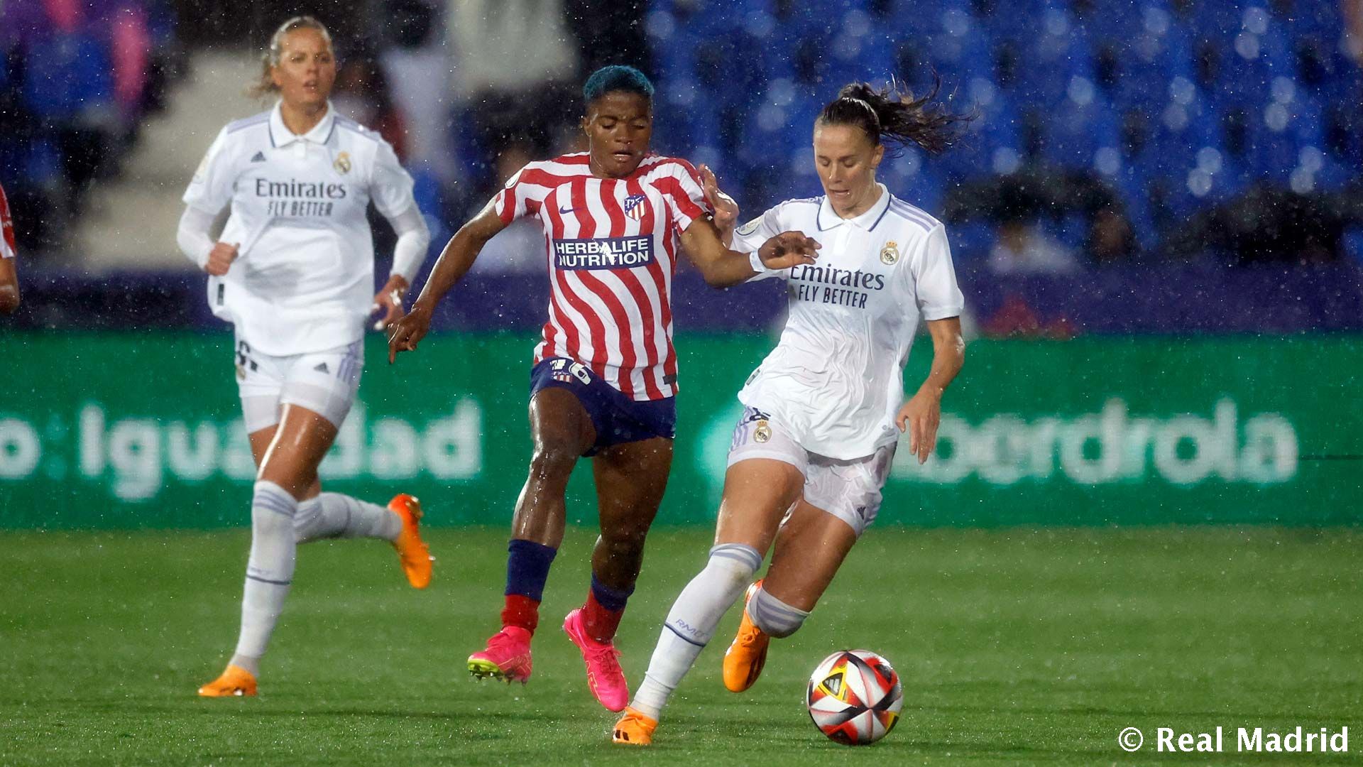 «Атлетико Ж» – «Реал Мадрид Ж» 2 (3)-2 (1). Проигрыш в финале Кубка Королевы