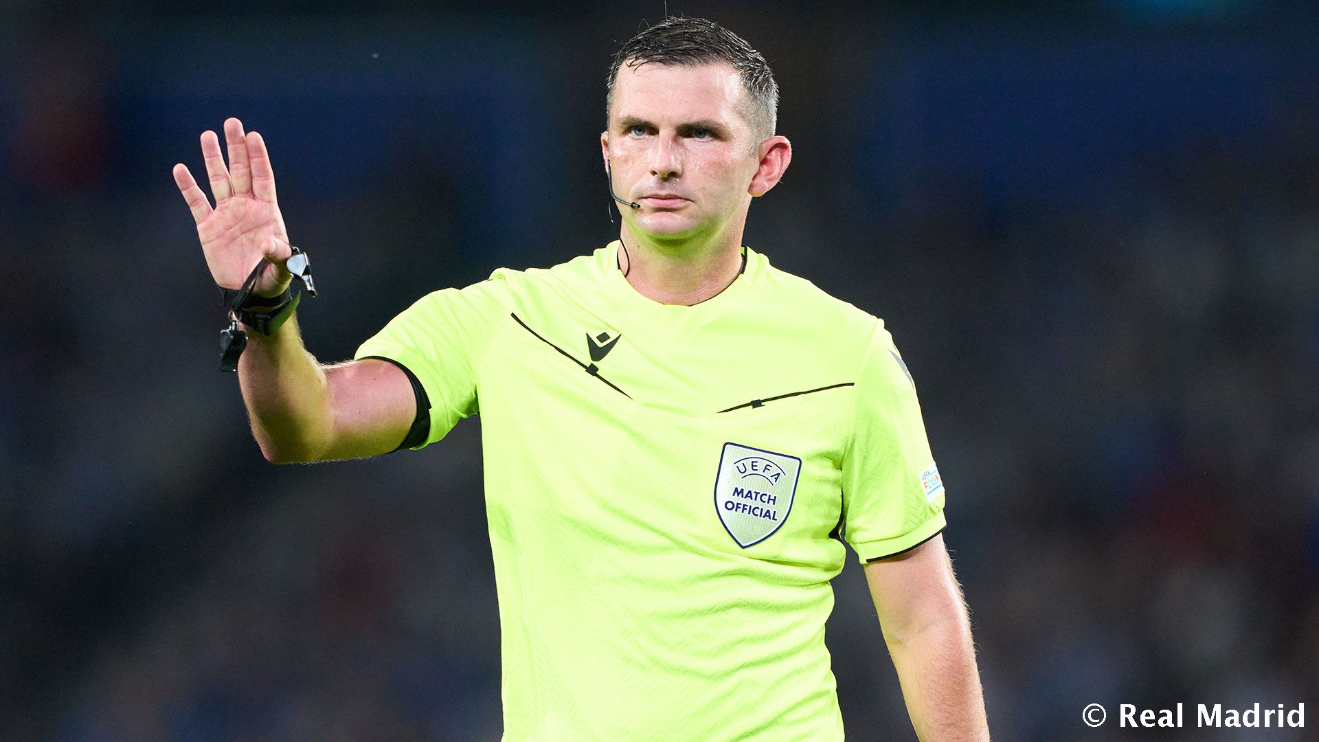 Майкл Оливер рассудит матч Лиги Чемпионов против «Браги»