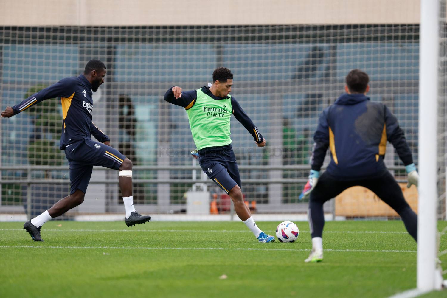 Команда провела высокоинтенсивную тренировку в Вальдебебас