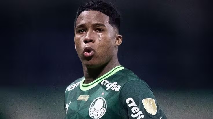 Новость на сайте FondoRuso.ru /assets/img/news/2023/2023-11-15-12-endrick.jpg