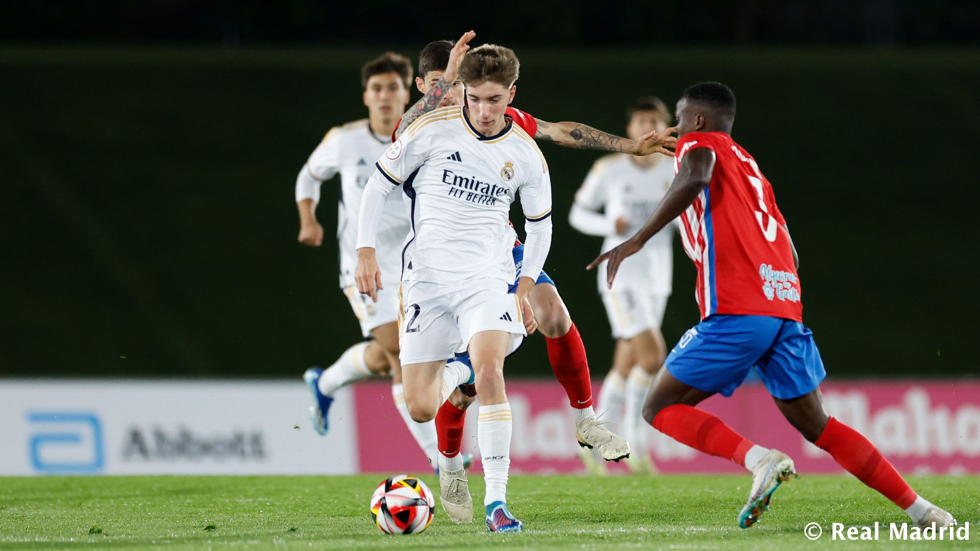 «РМ Кастилья» – «Альхесирас» 1-2. «Сливочные» заслуживали большего