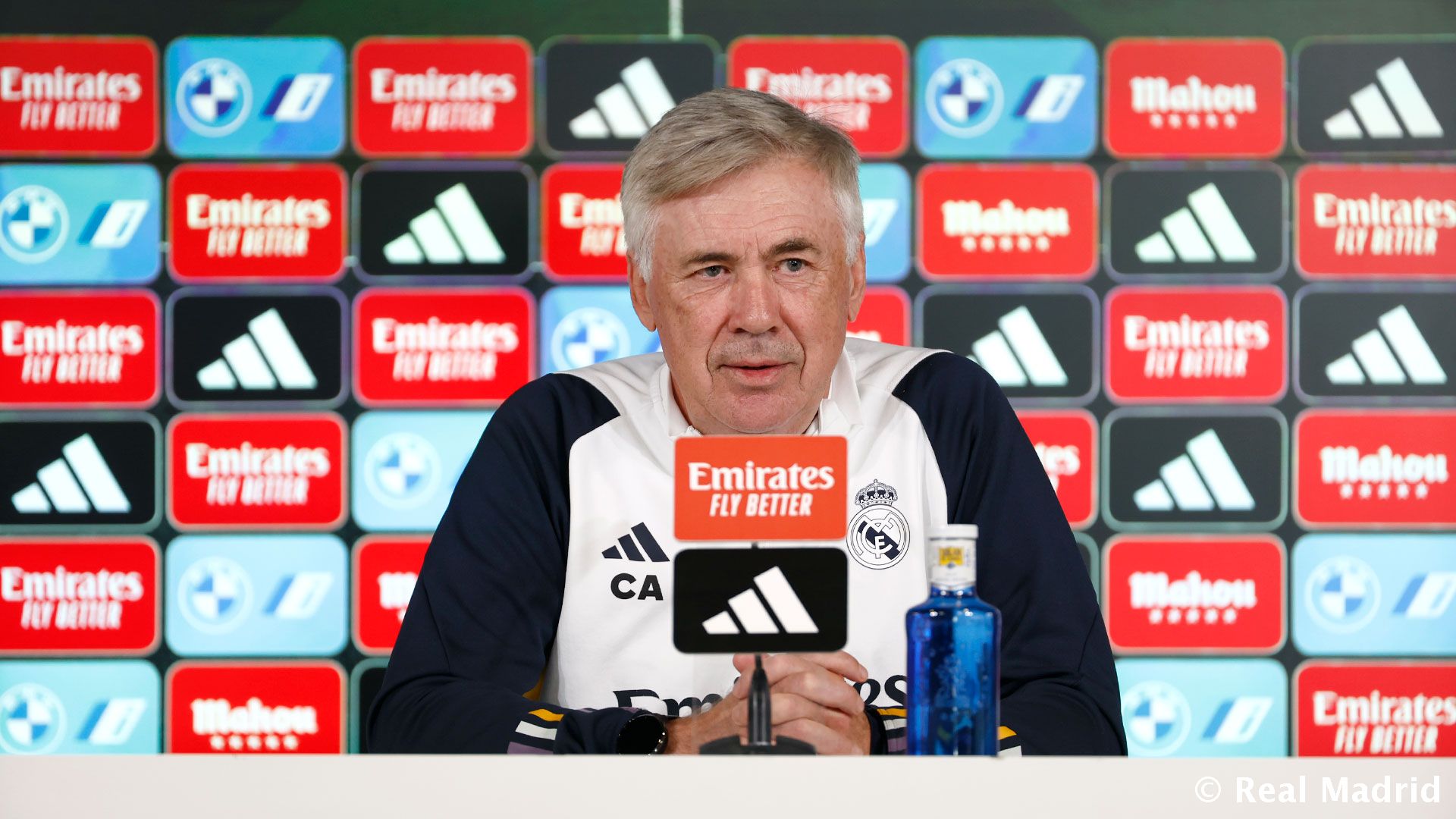 Новость на сайте FondoRuso.ru /assets/img/news/2023/2023-11-26-31-ancelotti.jpg