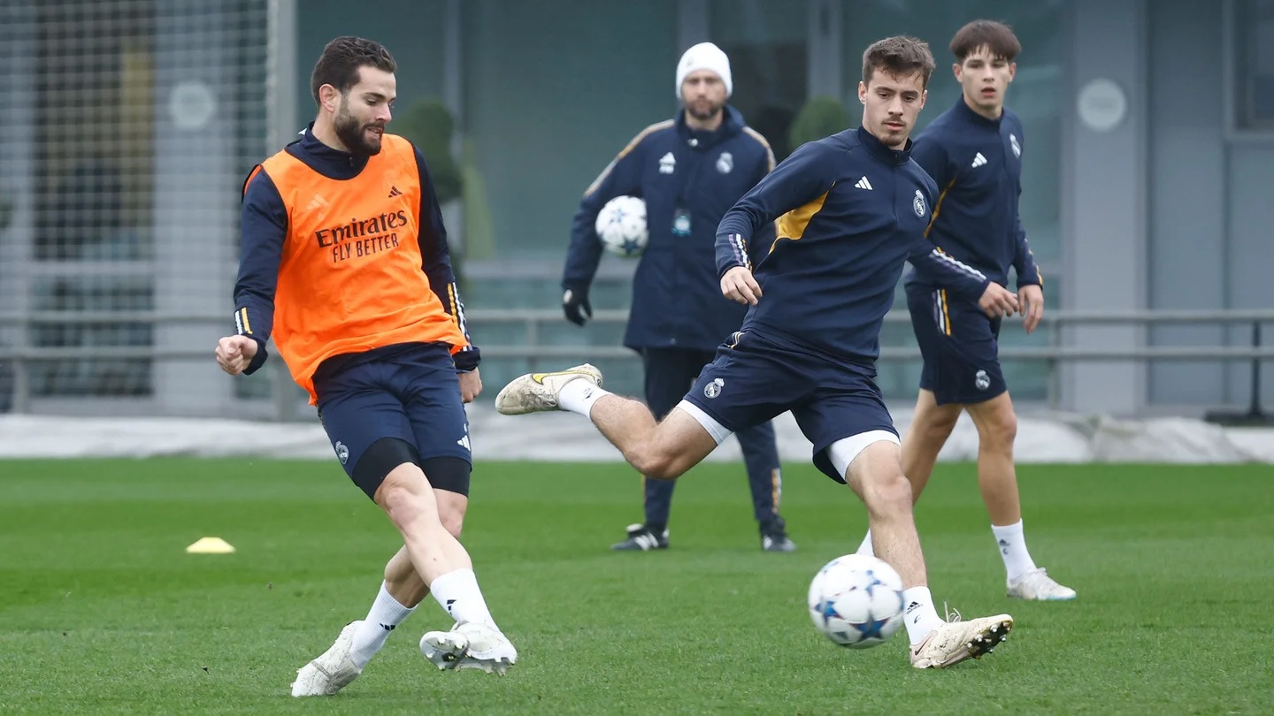 Началась подготовка к матчу Лиги Чемпионов