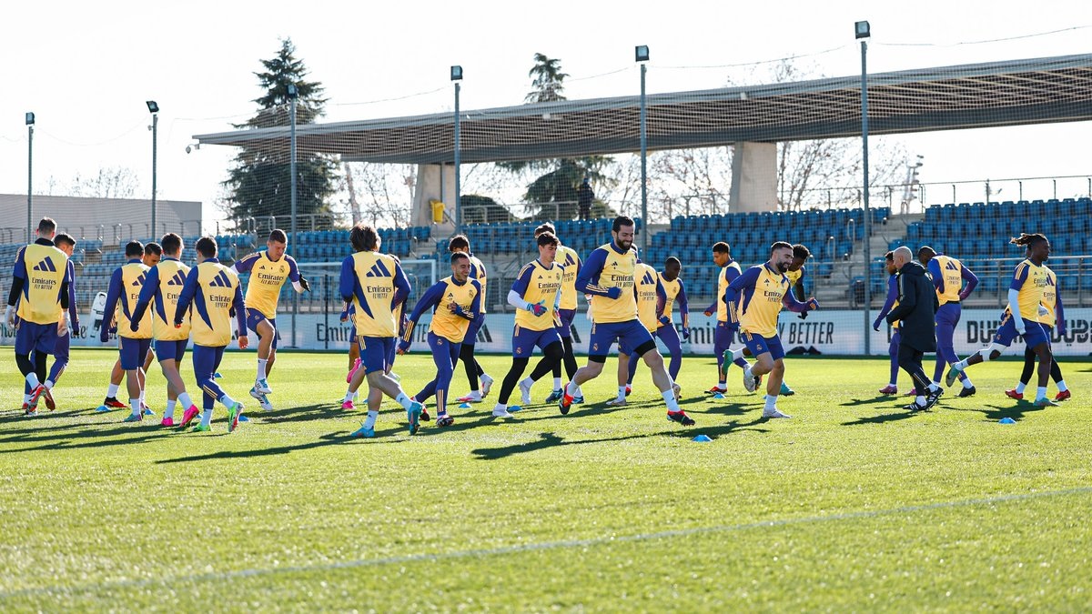 Команда завершила подготовку к матчу с «Альмерией»