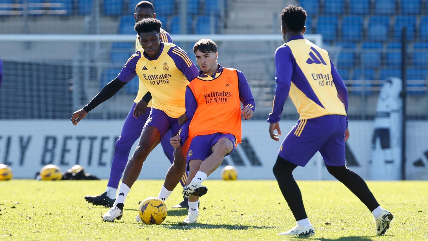 Феде Вальверде занимался в тренажерном зале