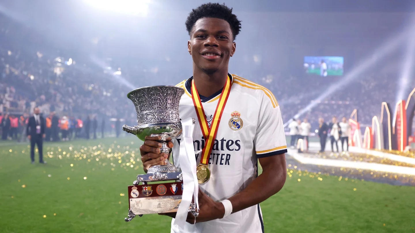 Орельену Чуамени 24 года!