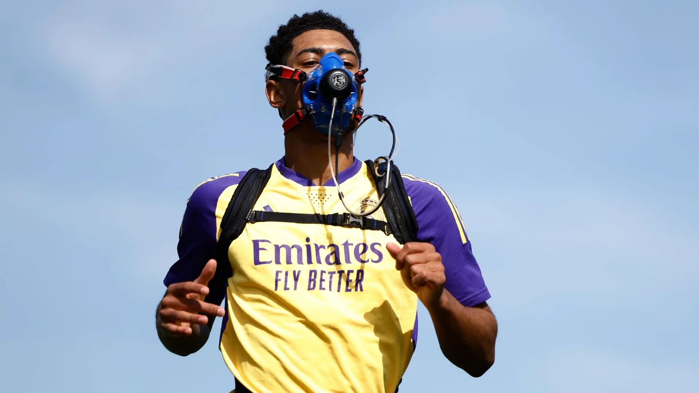 Команда выполнила физические тесты под руководством Пинтуса