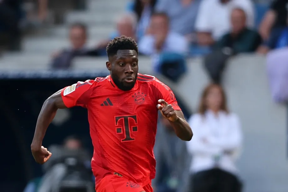 «Бавария» улучшила предложение, чтобы продлить контракт с Альфонсо Дэвисом