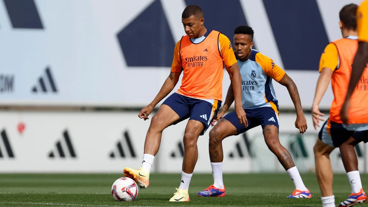 Заключительная тренировка перед матчем с «Бетисом»