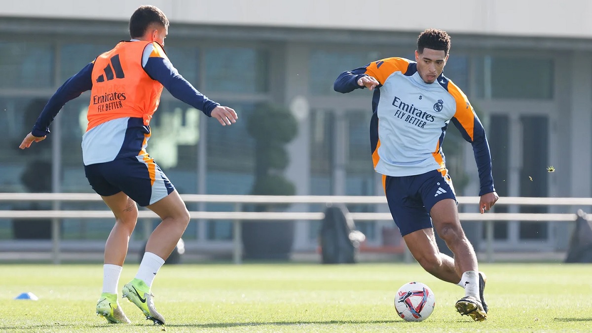 Игроки сборных постепенно возвращаются в «Мадрид»