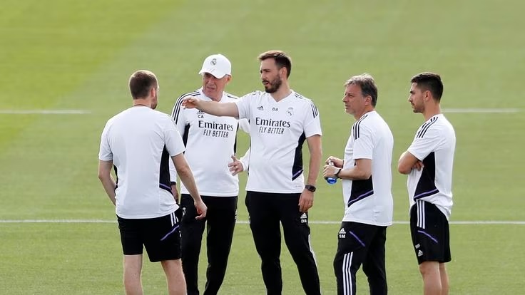 Новость на сайте FondoRuso.ru /assets/img/news/2023/Davide.jpg