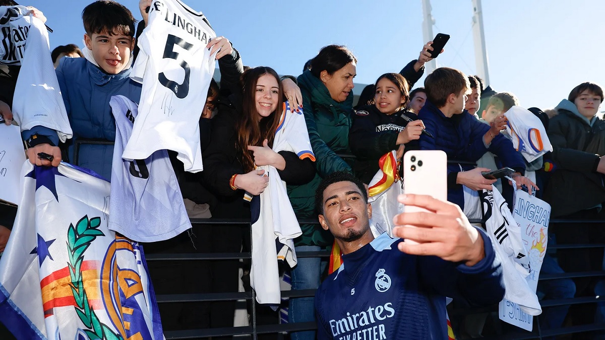 Игроки «Мадрида» провели открытую тренировку в Вальдебебас