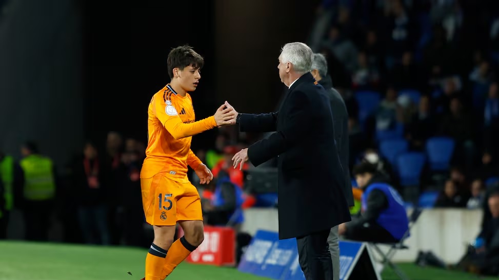 Тактическая дилемма Гюлера: «Он не тот игрок, который должен быть на фланге»