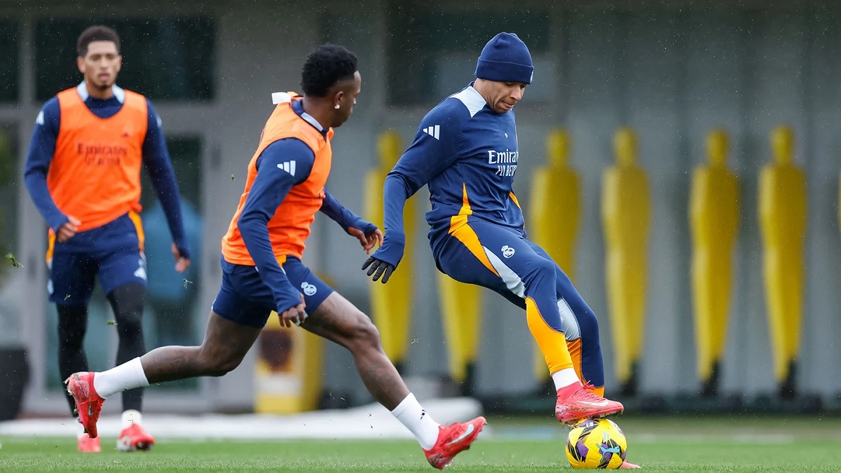 Феде Вальверде снова занимался индивидуально