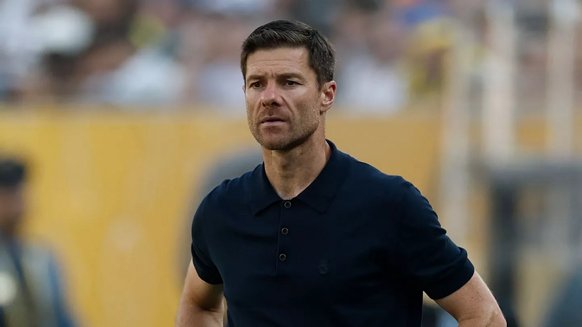 Новость на сайте FondoRuso.ru /assets/img/news/2025/2025-07-06-11-xabi-alonso.jpg