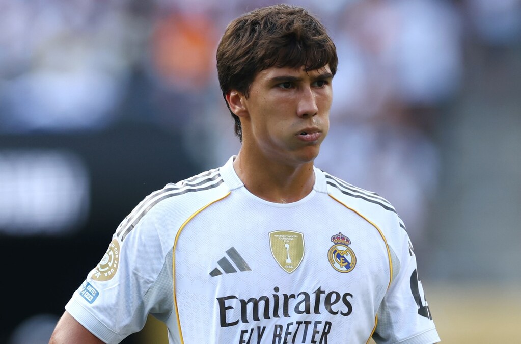 Гонсало Гарсия останется в «Реал Мадрид» и получит «9» номер