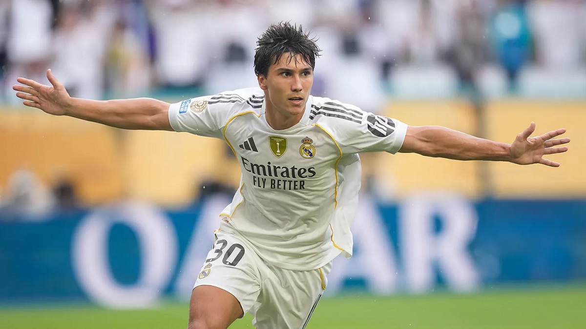 Гонсало Гарсия продлил контракт с «Реал Мадрид»