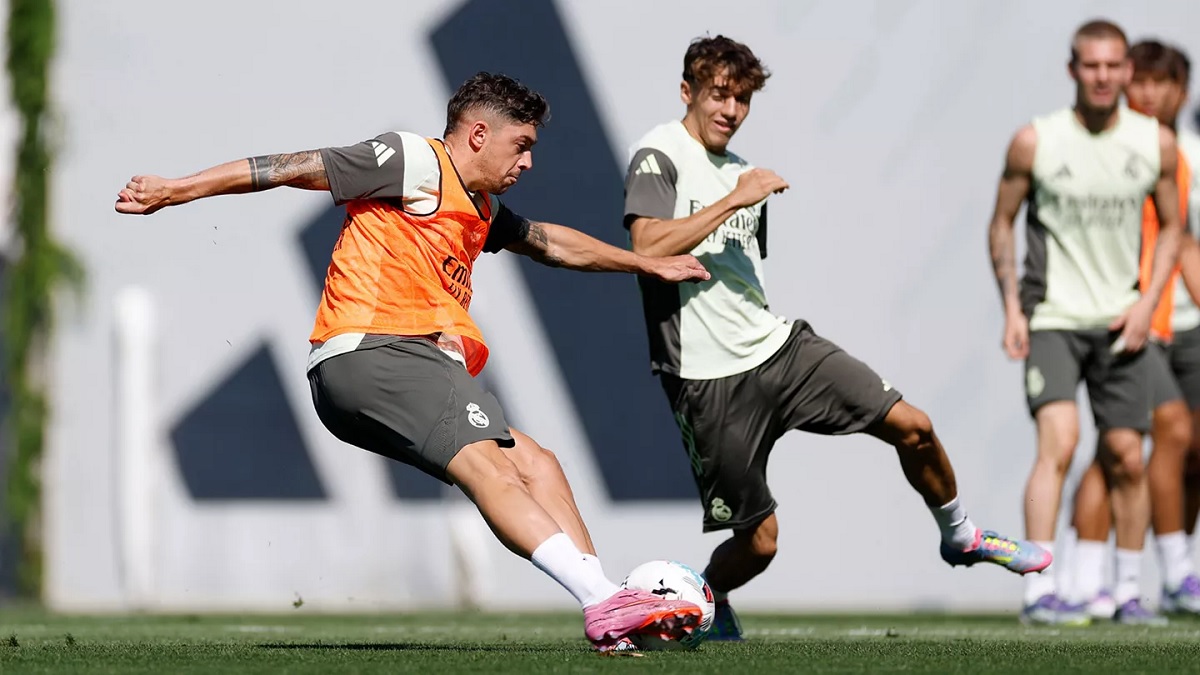 Ферлан Менди и Эндрик провели часть тренировки с группой