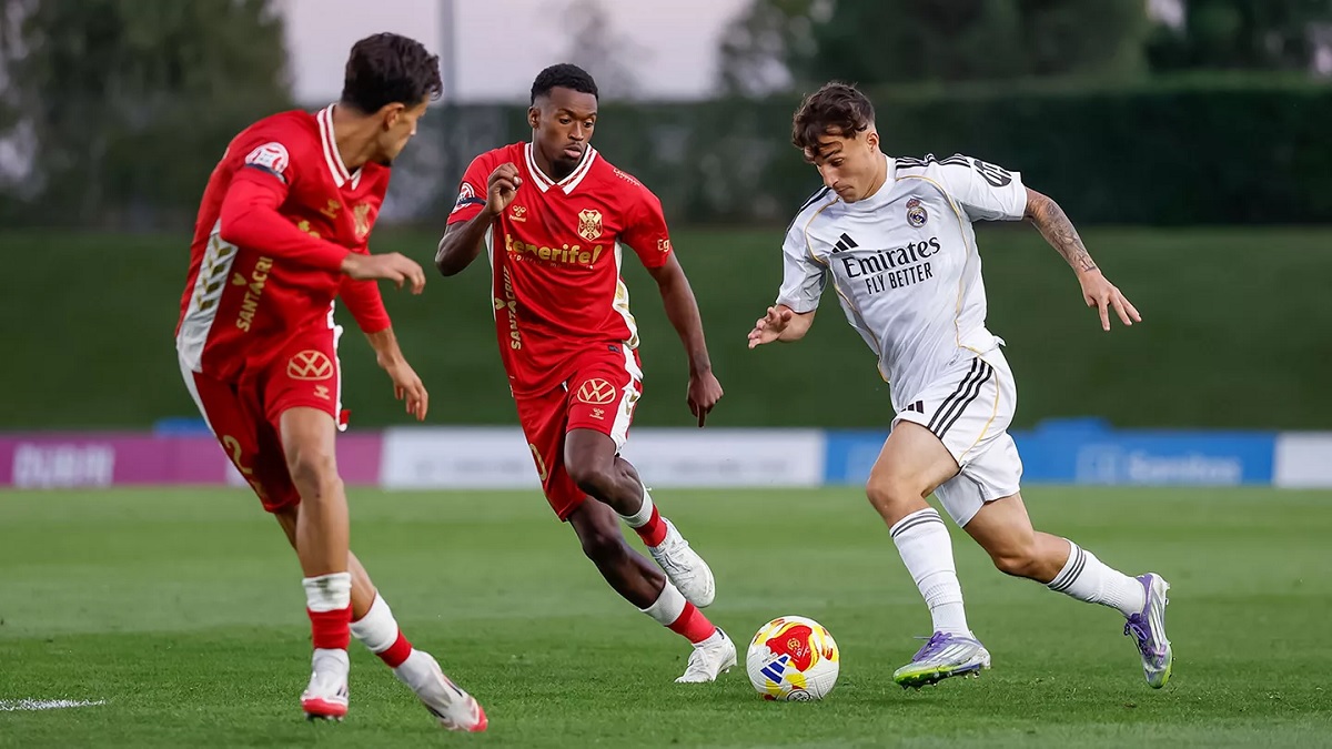 «РМ Кастилья» – «Тенерифе» 1-3. Поражение от лидера группы