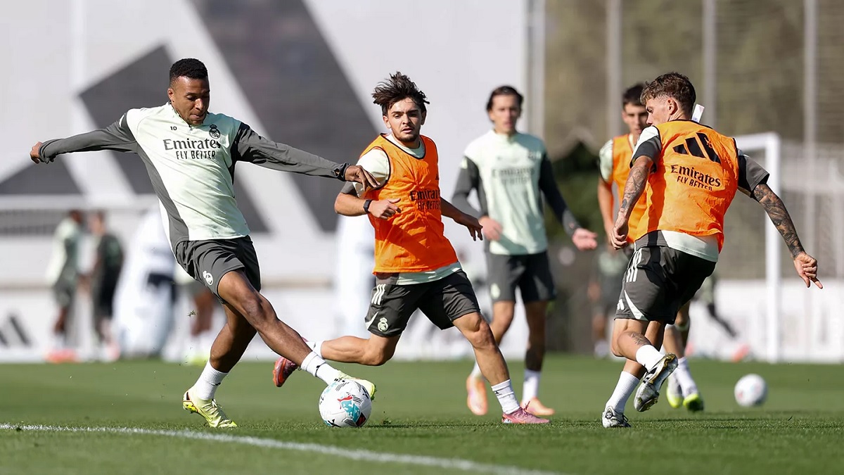 Все игроки сборных вернулись к тренировкам с «Мадридом»