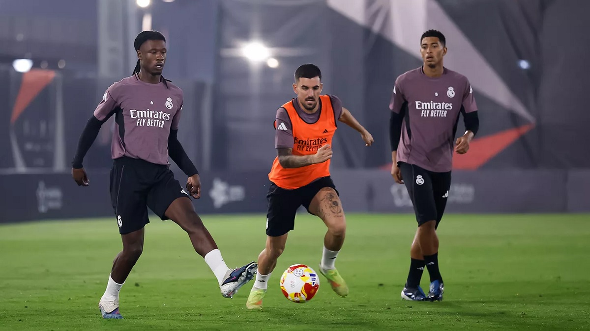 Заключительная тренировка перед полуфиналом Суперкубка