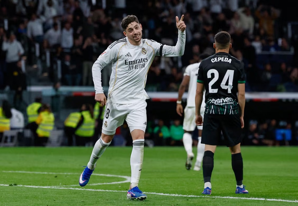 «Реал Мадрид» – «Эльче» 4-1. Победа с оглядкой на Манчестер