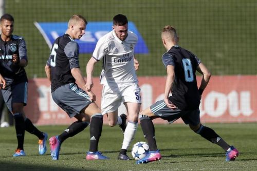 20170627-14984763990650