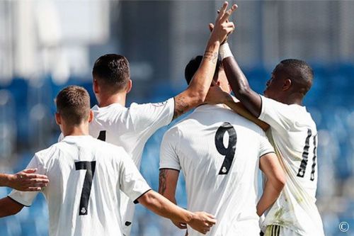 20181010-_he27054_20181009024537