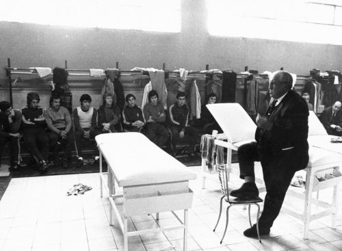 1401993868_749561_1402155979_album_grande