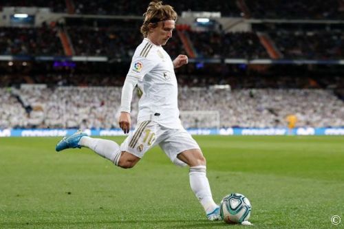 20191712-_2vc9767_20191217040552