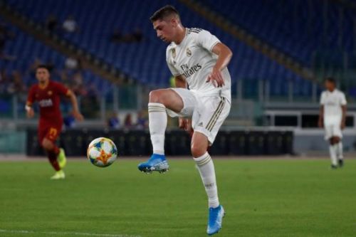 20191208-_av16952_h_20190811111527