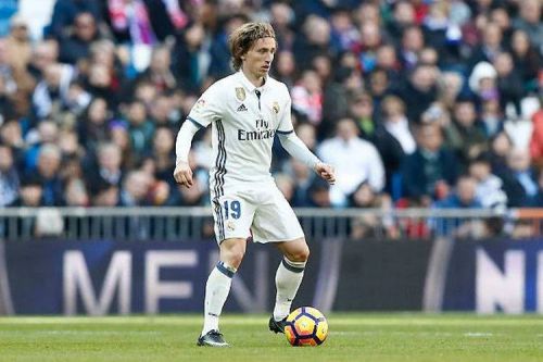 20170114-modric_hori_he23870
