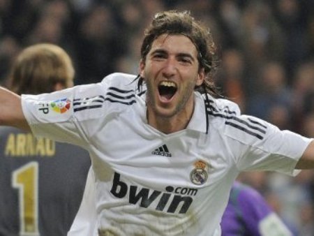 3-drhiguain2012