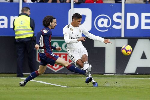 20182411-_1am5075_20181124013605