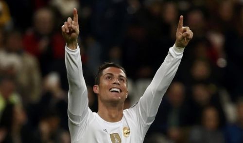 Cristiano Ronaldo bate 