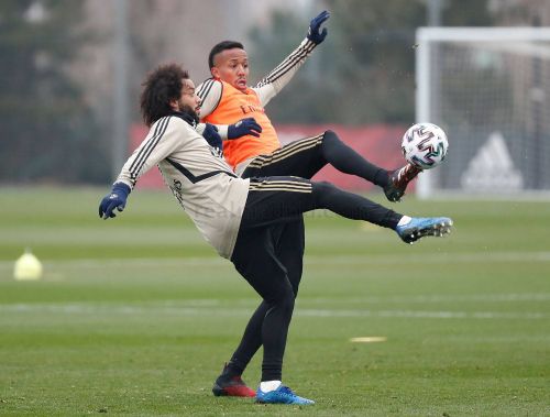 20202701-_1vc2103_20200127014632