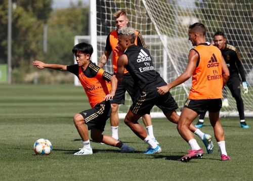 20191008-_av15842_20190810122626