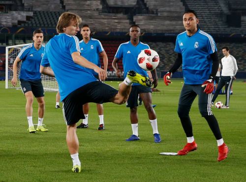 20182212-gal1_av10920_20181221033015