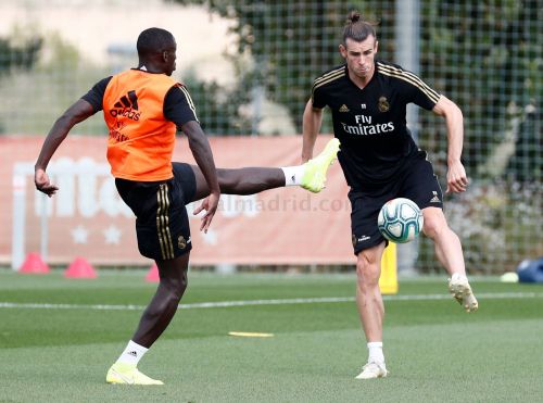 20192009-_he12782_20190920010131