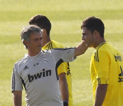 a80cba92cd48c64431bd03e1333426ee