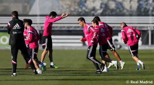entrenamiento antes de medirse al Espanyol