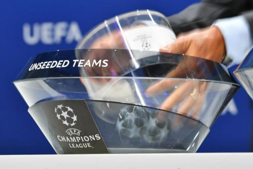 20192908-uefa-champions-league-draw-pots-balls