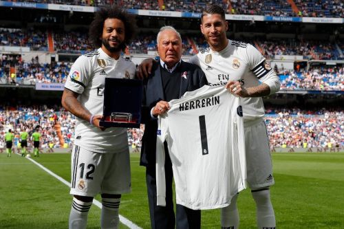 20191804-Dp9FEwbX4AE9SNW